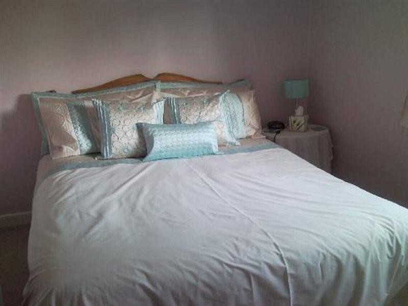 Latchmead Bed & Breakfast Stansted Mountfitchet Extérieur photo