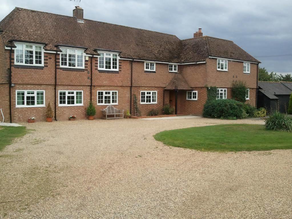 Latchmead Bed & Breakfast Stansted Mountfitchet Extérieur photo